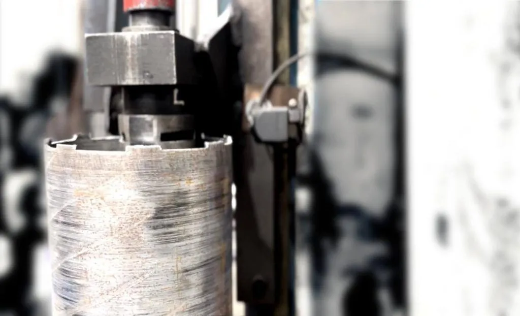 Advanced diamond consumables used in metallurgical testing for precision and efficiency.